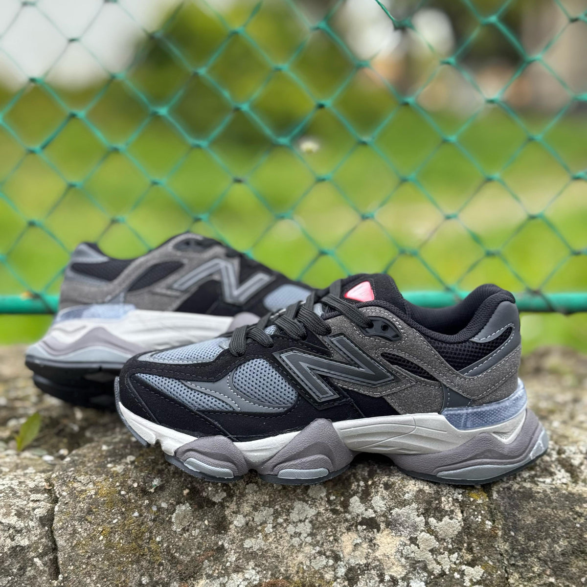 NB Negru