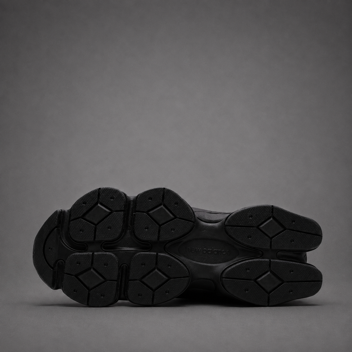 Sneakers Damă All Black – Design Urban Modern, Talpă Chunky și Detalii Ton pe Ton