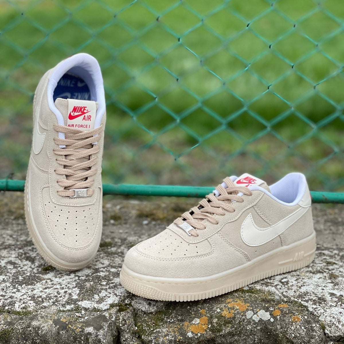AF1 Low Bej