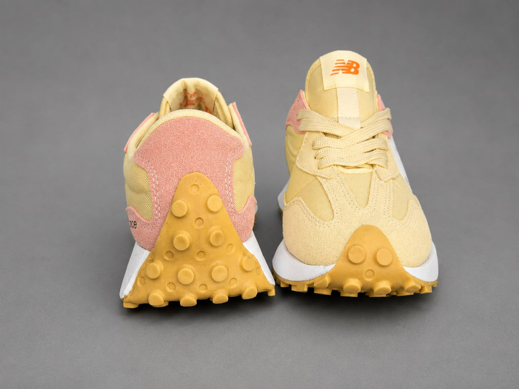 Pantofi sport damă crem cu roz, design casual, talpă confortabilă,